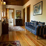 Quinta Do Castelo Feriehus *