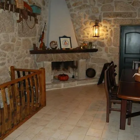 Quinta Do Castelo Дом отдыха Аркуш-ди-Валдевеш